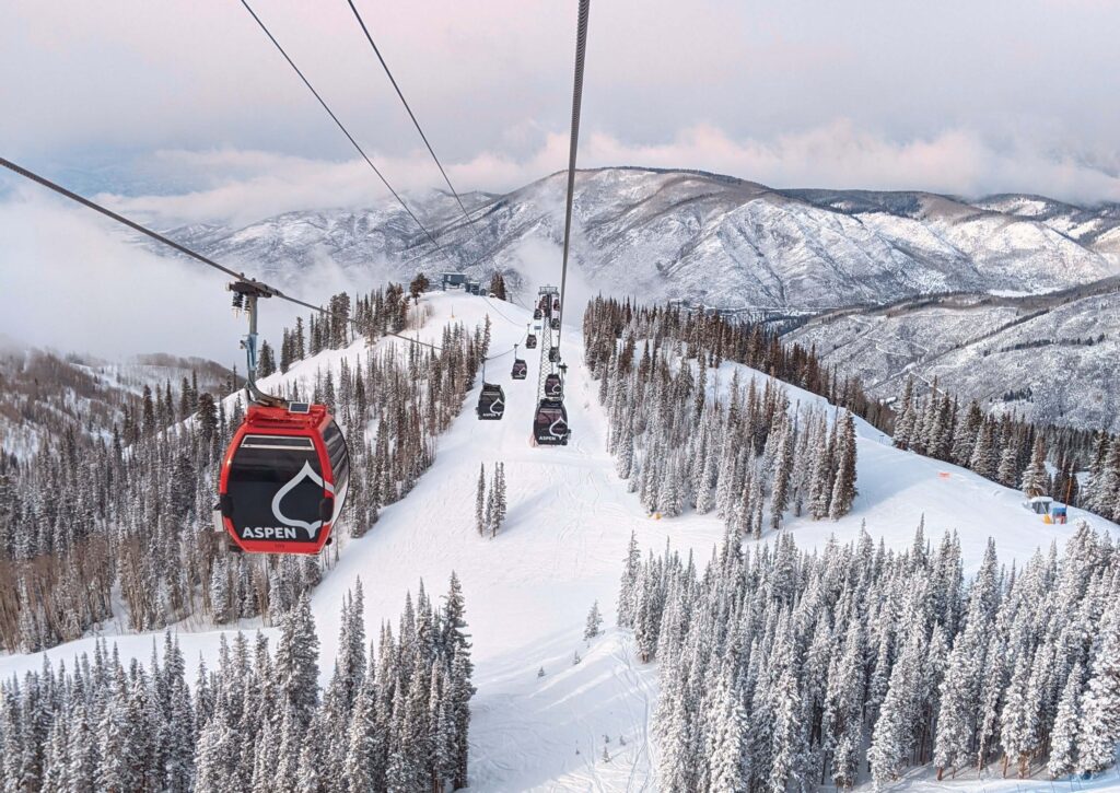Experience the Magic of Holiday Vacations in Aspen
